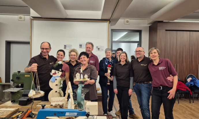 Spende 1800 Euro / Schreinerei Günther